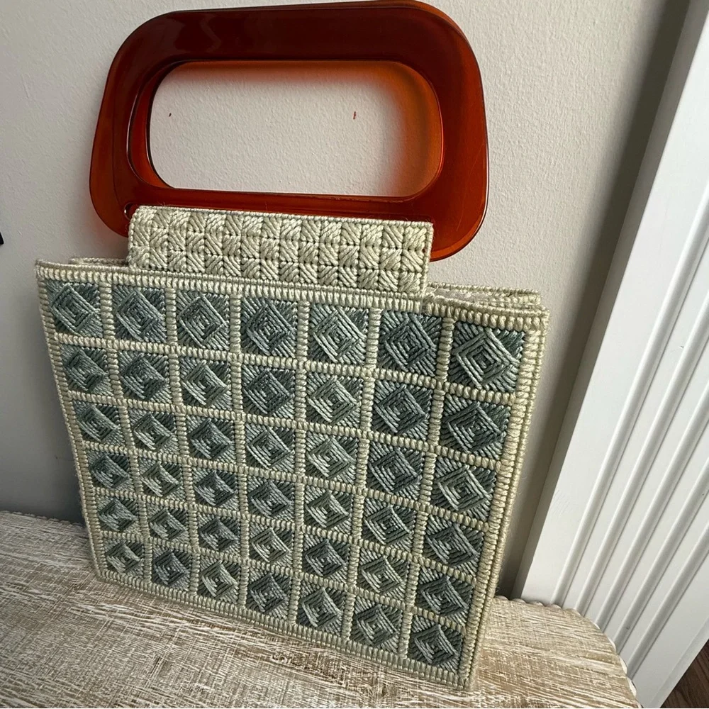 Vintage Cream and Gray Tote with Lucite Handles - Picture 4 of 16